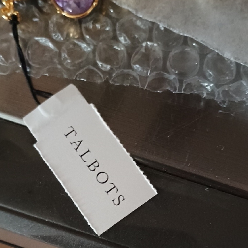 Talbots Gold-Tone Bracelet with Lavender and Lilac Stones - Picture 4 of 9